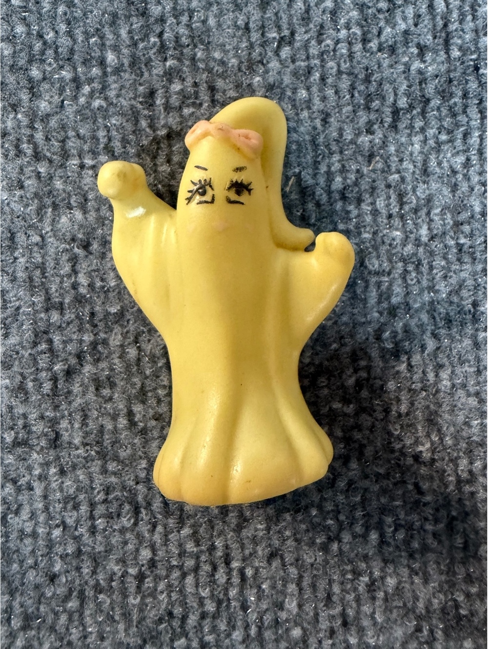 Vtg 1968 Hasbro Kooky Spooky Ghost Finger Puppet Glow in Dark Toy Teena Terror